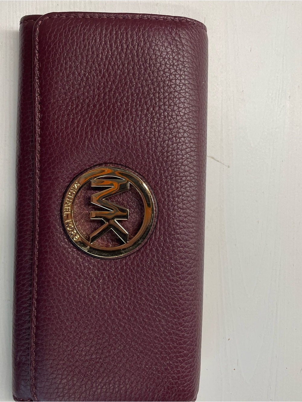 Michael Kors Burgundy Pebbled Leather Fulton Flap Wallet Gold Tone Zip Organizer